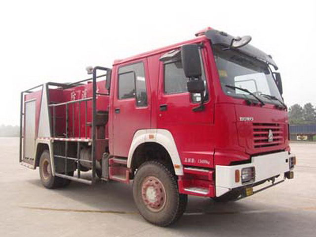 程力威牌CLW5130GXFSL20型森林消防车
